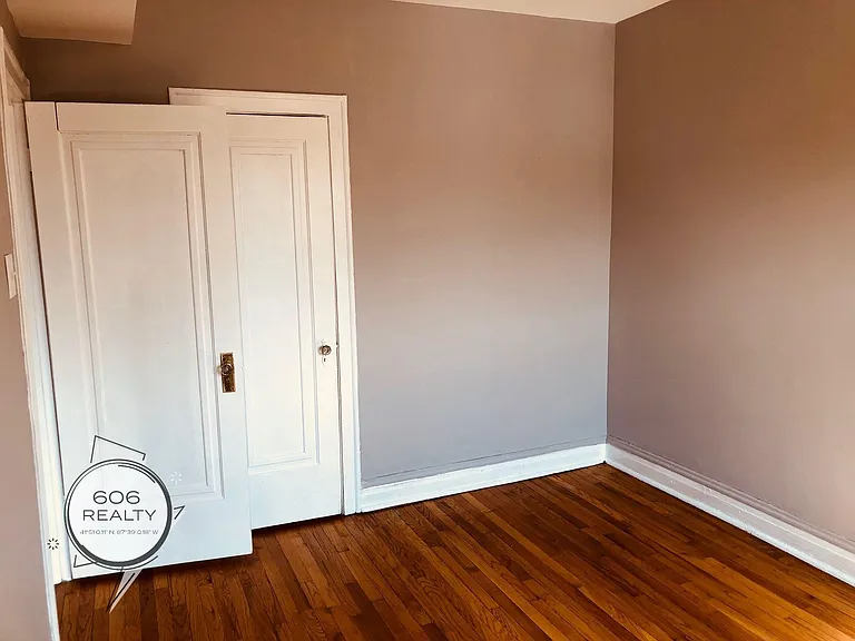 5214 W Crystal St #1 — Photo 11