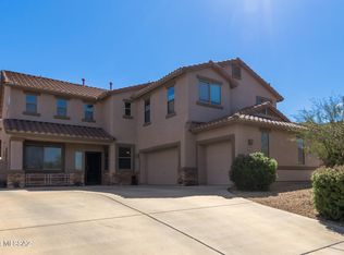 7448 N Clemens Way, Tucson, AZ 85743