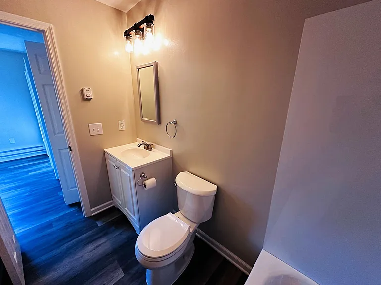 401 Woodland Cir #9 — Photo 15