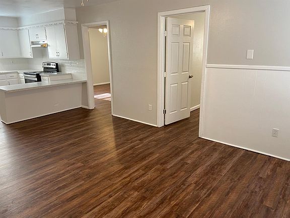 2nd image of 2334 62nd St Unit A