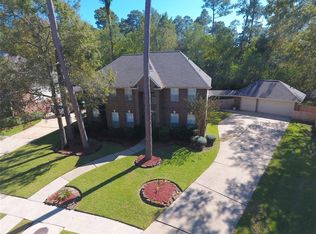 2906 Parkwood Dr, Baytown, TX 77521