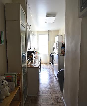 4th image of 200 W 93rd St APT 6F