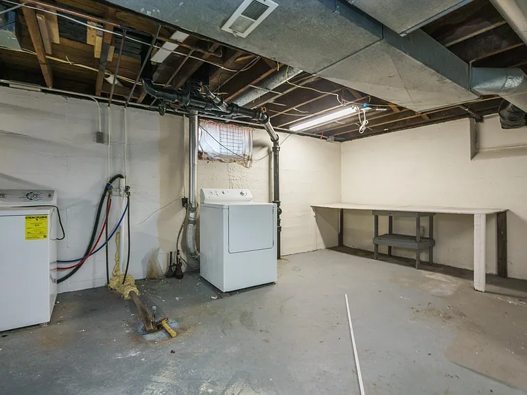 420 Creel Ave — Photo 31