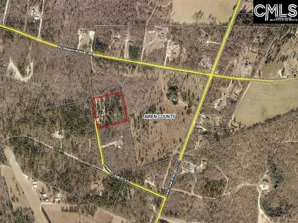 72 Spinner Ln, Wagener, SC 29164