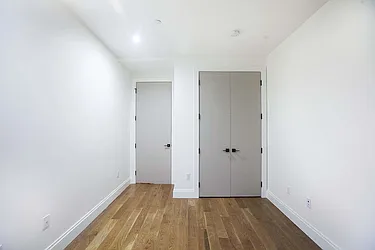 Rented by Cyberapts Management