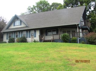 15 Haulover Dr, Montross, VA