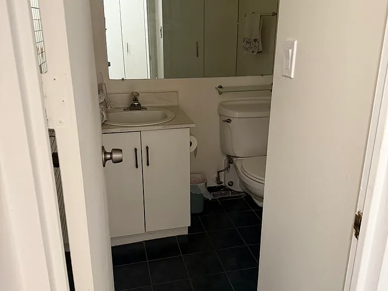7002 Boulevard East #20G — Photo 5