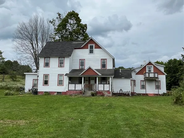 1434 Oakdale Rd, Johnson City, NY 13790
