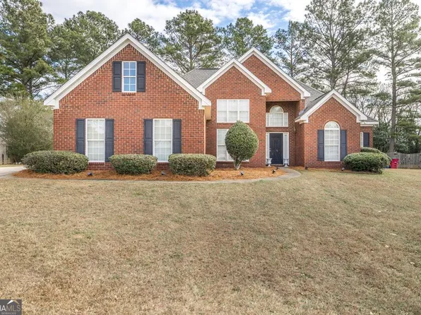 1066 Alma Dr, Macon, GA 31216