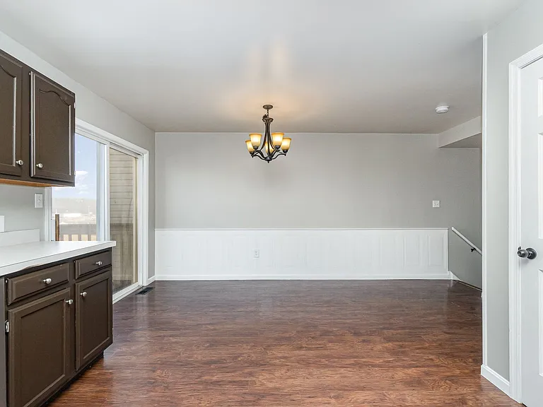 263 Chartwood Dr — Photo 10