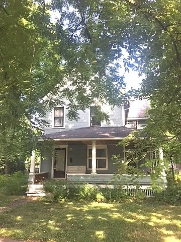 32 S Sleight St photo 1