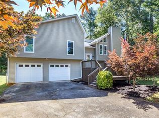 4329 Canoe Ct, Norcross, GA 30092