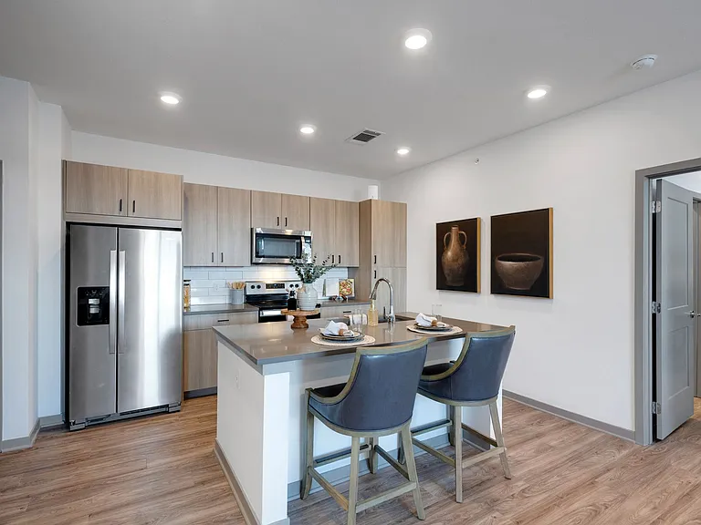 The Depot Luxury Apartments — Photo 16