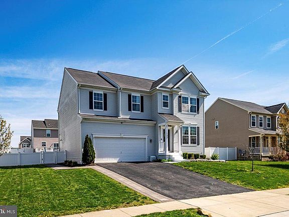 2nd image of 157 Long Creek Way