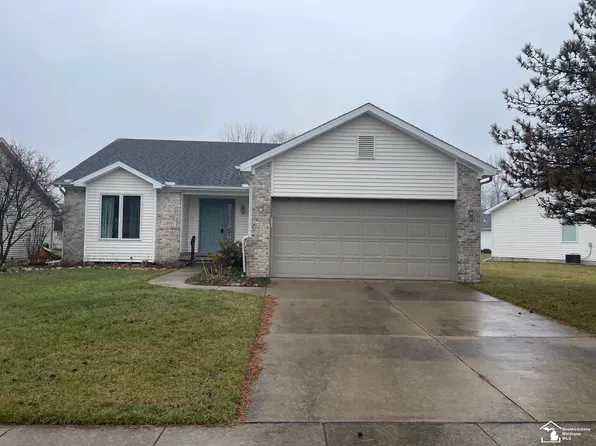2197 Princeton Ln, Temperance, MI 48182