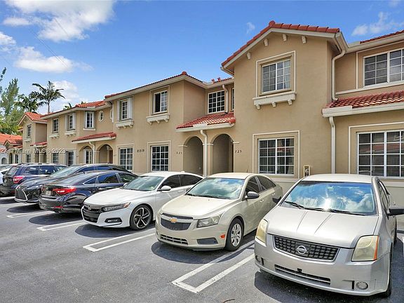 2nd image of 21219 NW 14th Pl APT 725