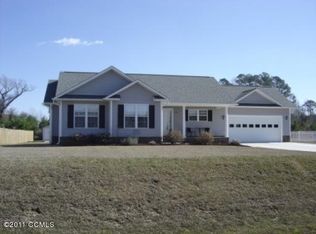 214 Raven Ridge Ct, Swansboro, NC 28584
