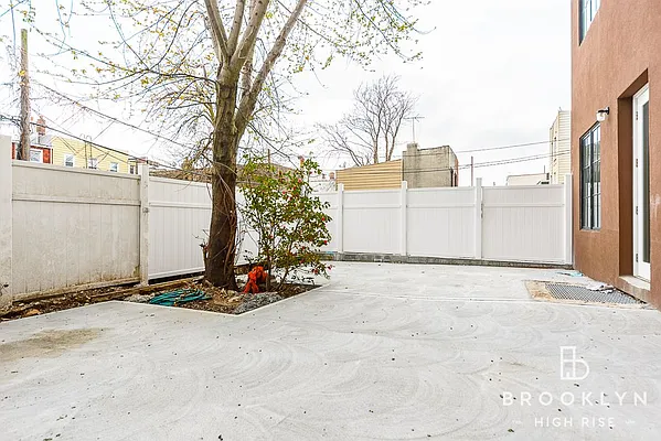 Rented by Brooklyn High Rise LLC | media 3