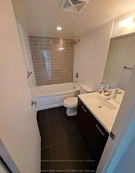 125 Redpath Ave #608 — Photo 14