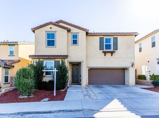 2433 Via Alicante, Corona, CA 92881