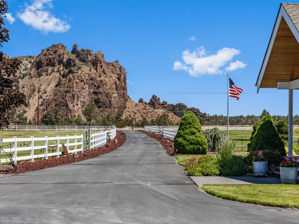 9275 NE 9th St, Terrebonne, OR 97760