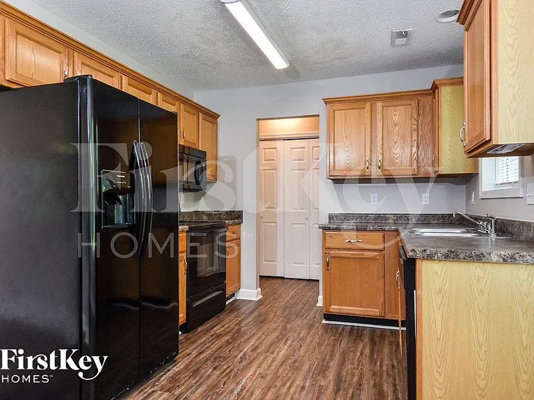 1405 Somerset Crossing Ln — Photo 6