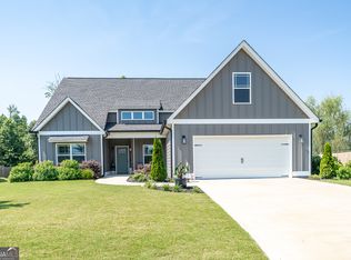 8 Oak View Dr NE, Rome, GA 30165