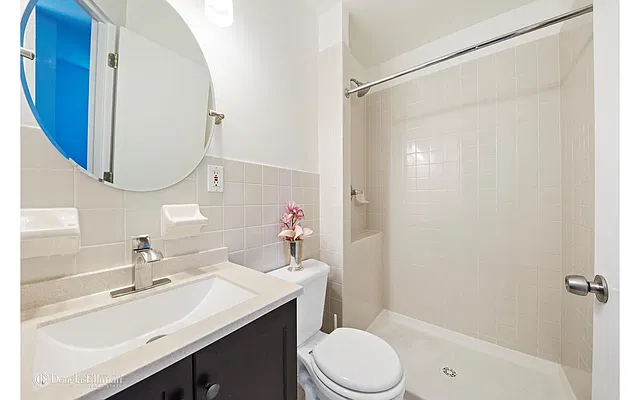 Rented by Douglas Elliman | media 4