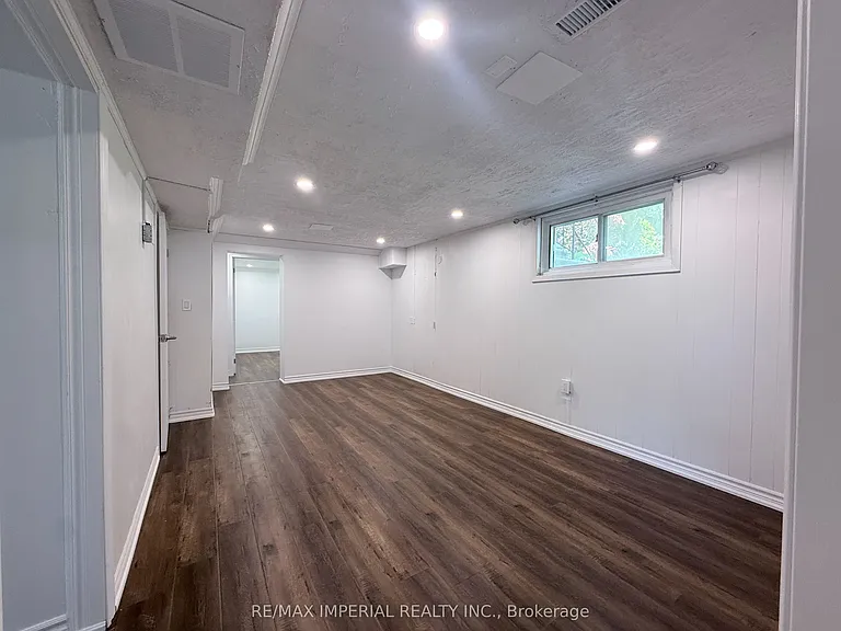 69 Edgar Ave #BASEMENT — Photo 1