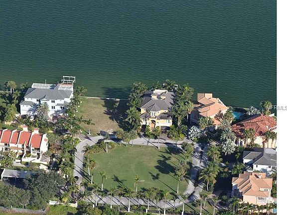 3rd image of 7630 Paradise Pointe Cir S