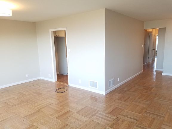5th image of 80 Crestview Ave