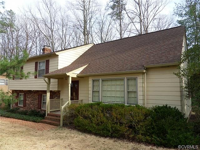 2nd image of 1737 Rayanne Dr