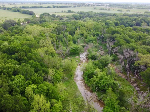 417 County Road 415, Comanche, TX 76442