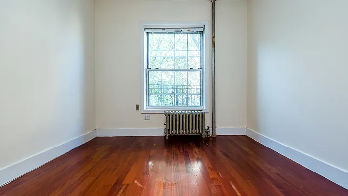 Rented by Nooklyn NYC LLC | media 31