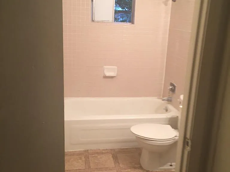 223 Kelsey Ave #4 — Photo 5