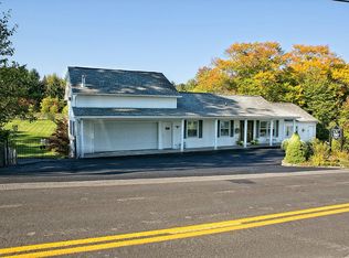 2967 Graffenburg Rd, New hartford, NY 13413
