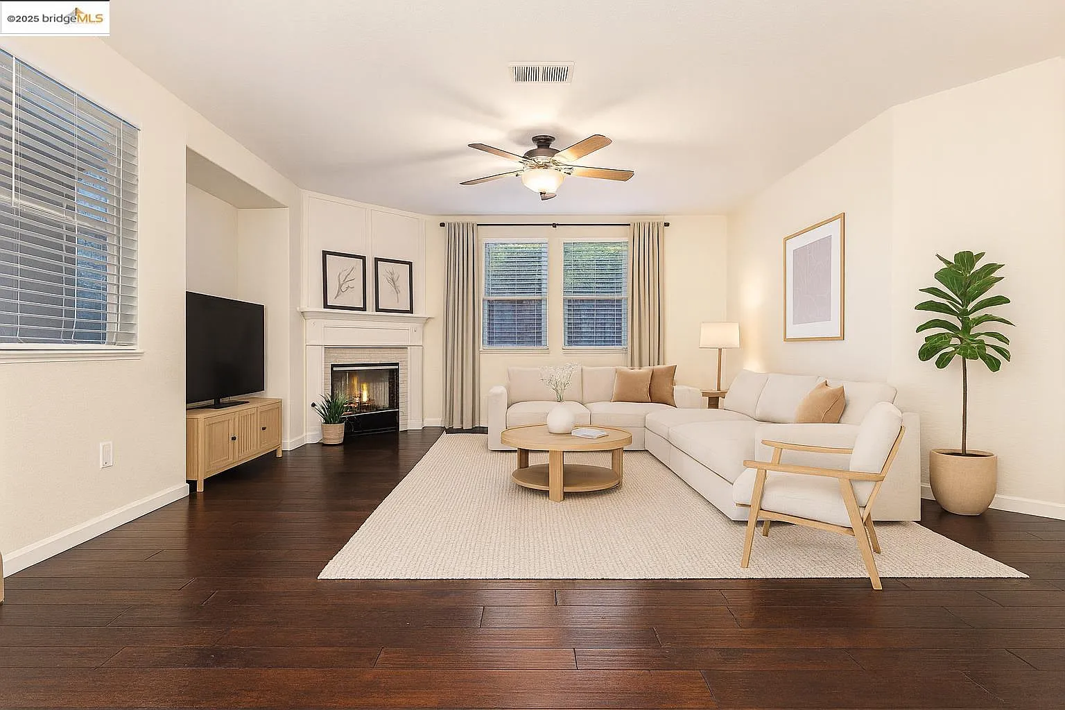 11 Pinenut Ct photo 1