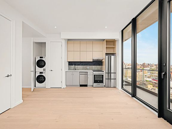 3rd image of 41-15 24th St #2403