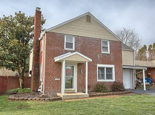 16 Maple Ave, Camp Hill, PA 17011