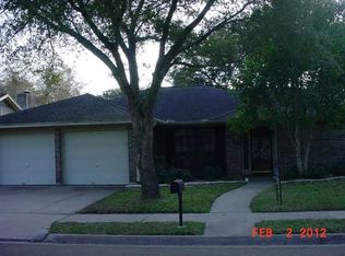 213 Pecos Dr, Victoria, TX 77904