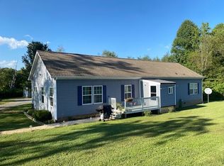 8001 Applewood Ln, Meadowview, VA 24361