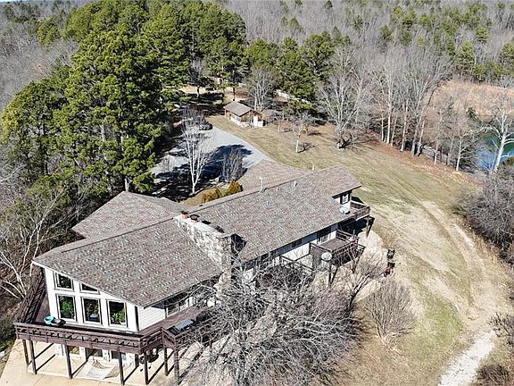 3rd image of 2385 Brown Rd