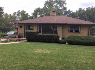 701 S Gretta Ave, Waukegan, IL 60085