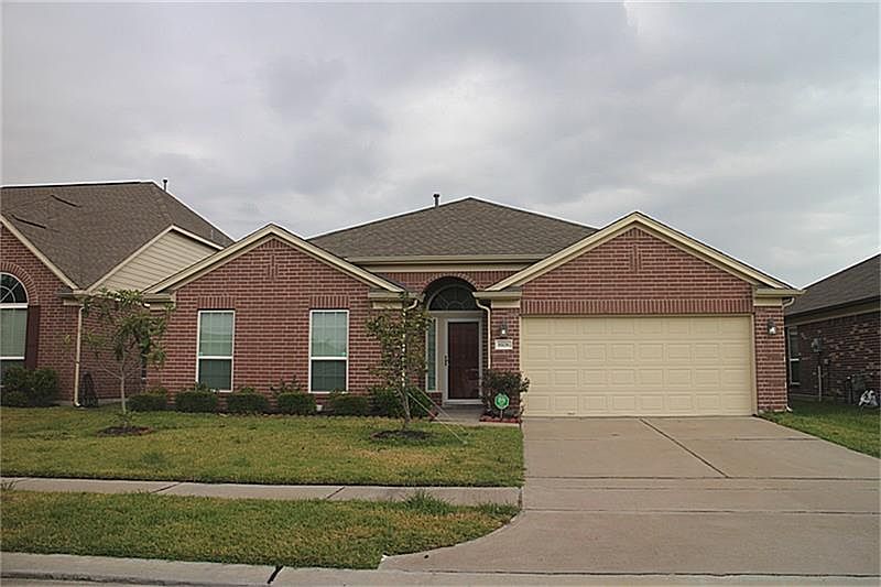 1st image of 8106 Gray Jay Dr