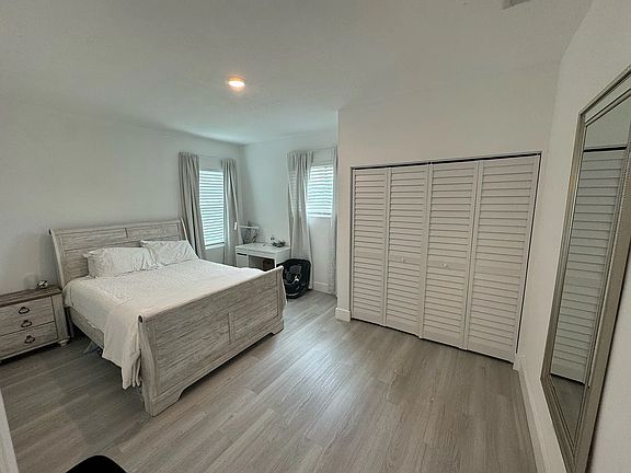 5th image of 2717 W Cass St