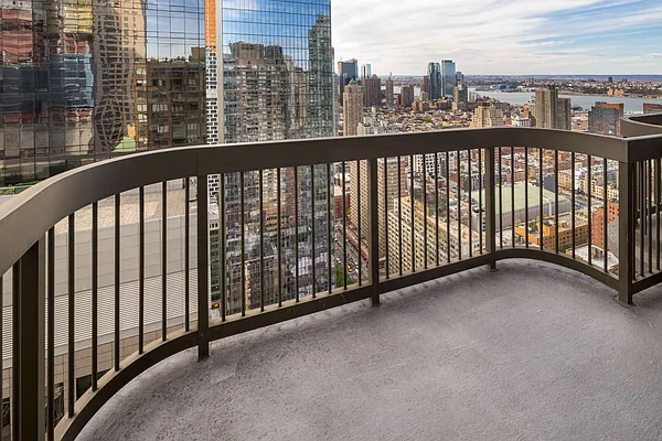 Rented by Jack Resnick & Sons | media 19