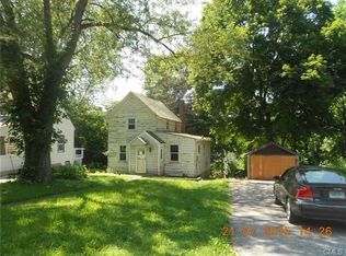 29 Broad St, Danbury, CT 06810