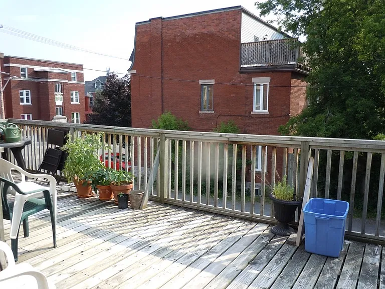 60 Russell Ave #2 — Photo 11