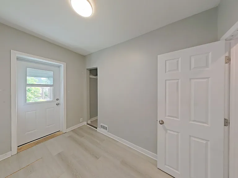 92 Marlborough Ave #3 — Photo 12