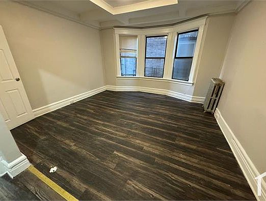 3rd image of 75 Carnegie Ave APT 6
